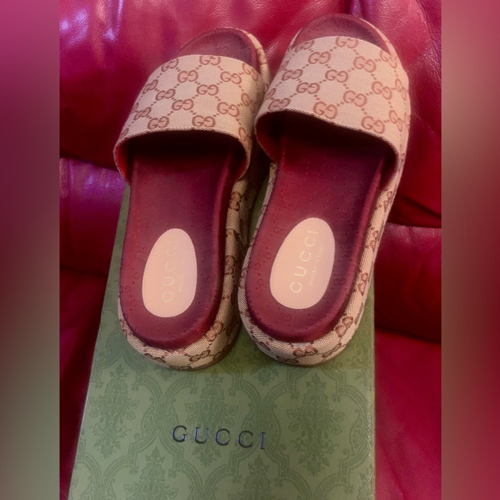 Cute summer double G slides - Picture 3 of 9